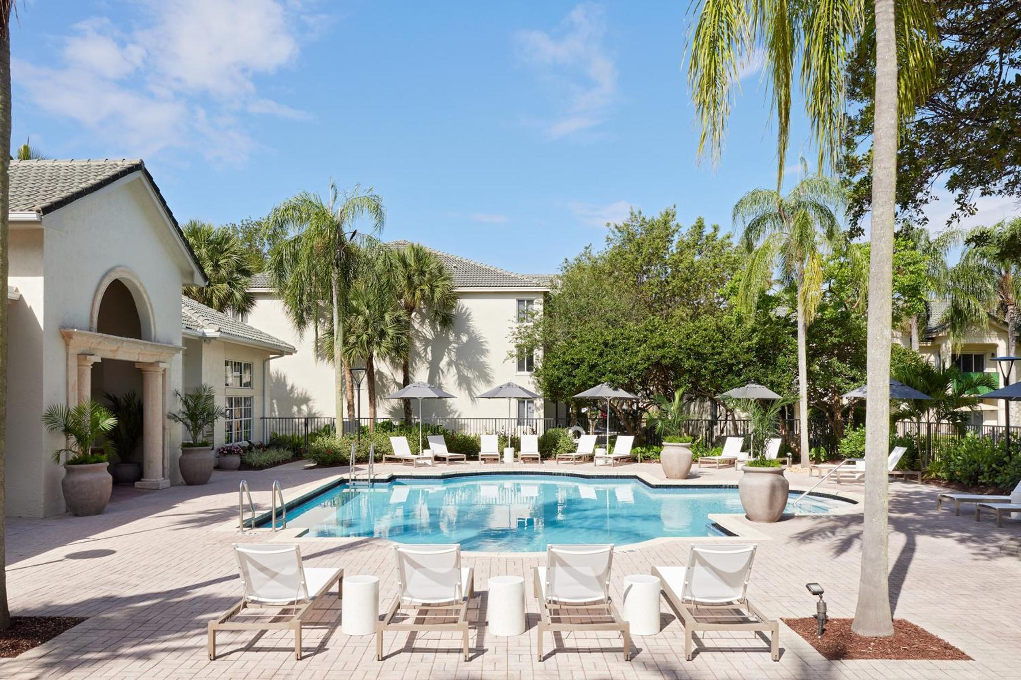 Stunning Centrally Located Apartments At New River Cove In South Florida Fort Lauderdale Exterior foto